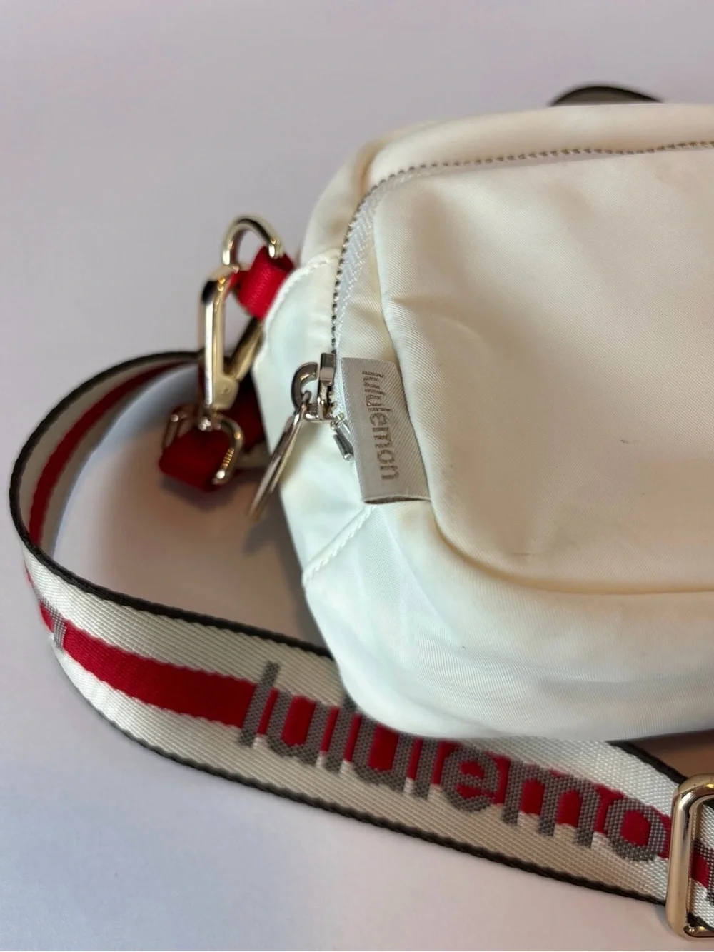 lululemon athletica sleek white